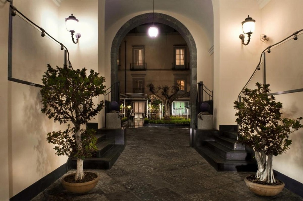 Palazzo Caracciolo Naples Image 11