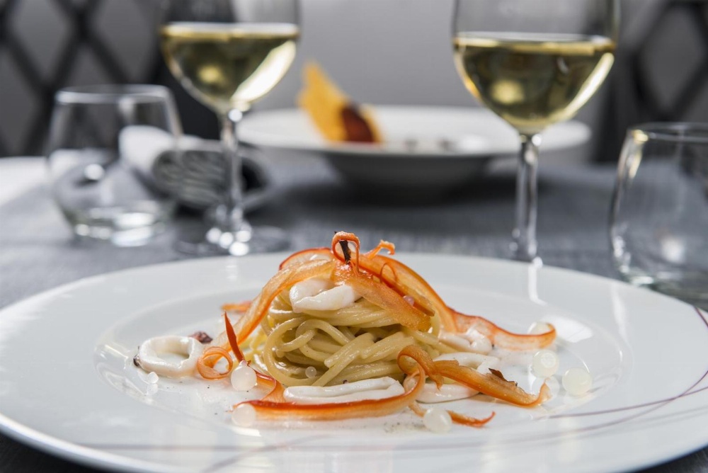 Palazzo Caracciolo Naples Main image