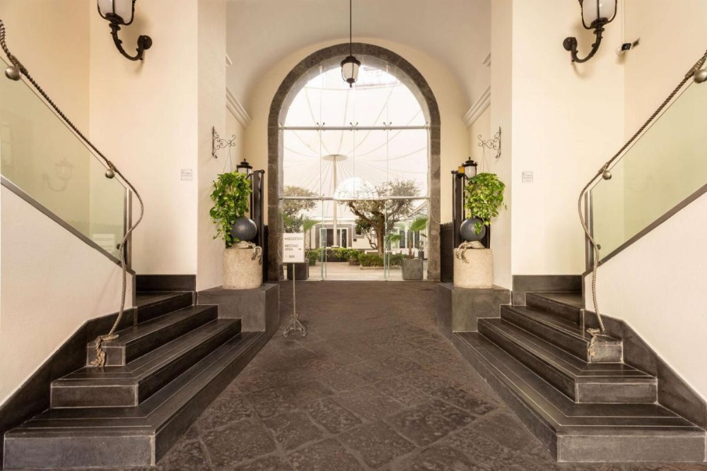 Palazzo Caracciolo Naples Image 23